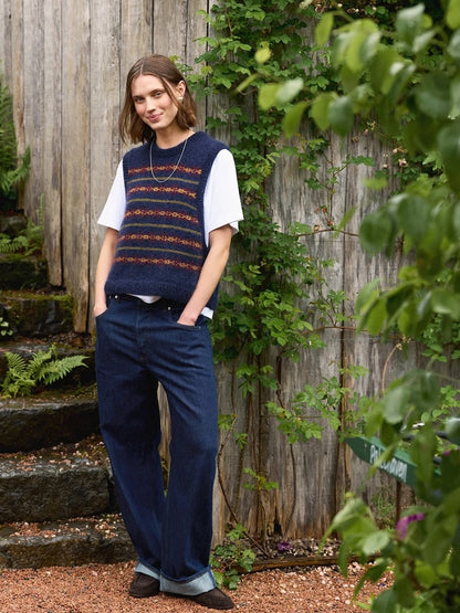 Holly Slipover | classico gilet norvegese in Tynn Peer Gynt e Tynn Silk Mohair di Sandnes Garn