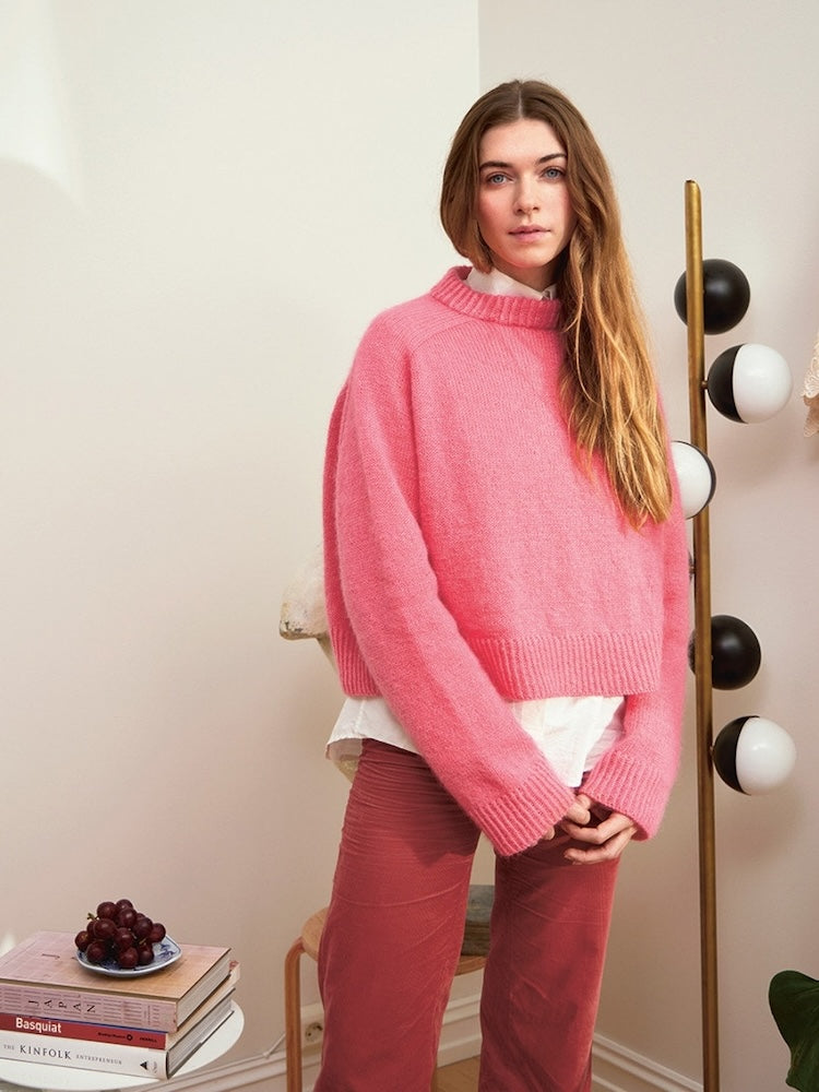 Sandnes Kollektion 2403 Wendy Sweater mit Sunday und Tynn Silk Mohair Farbe bubblegum pink