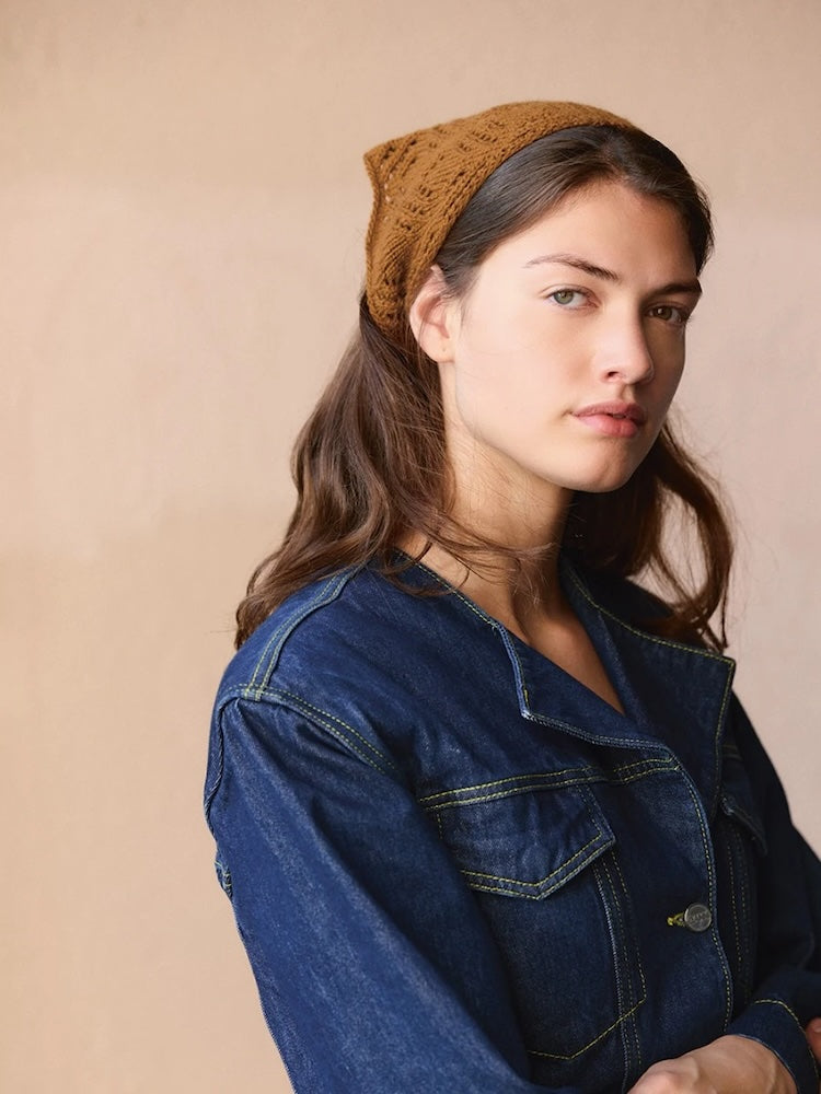 Agnes Head Scarf | mit I-Cord Bändern aus Cashmere von Sandnes Garn