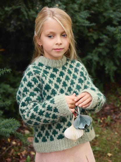 Christmas Tree Sweater - Kids | kuschelweicher Weihnachtspullover aus Kos von Sandnes Garn