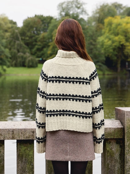 Ridge Sweater | detaillierte Streifen aus Atlas von Sandnes Garn