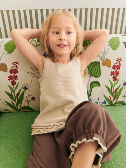 Roselyn Set Junior | fantastische Rüschen aus Mandarin Petit von Sandnes Garn