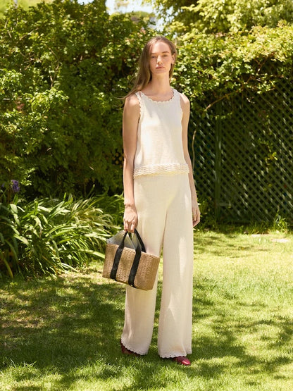 Roselyn Top | zarte Wellenkanten aus Tynn Line von Sandnes Garn