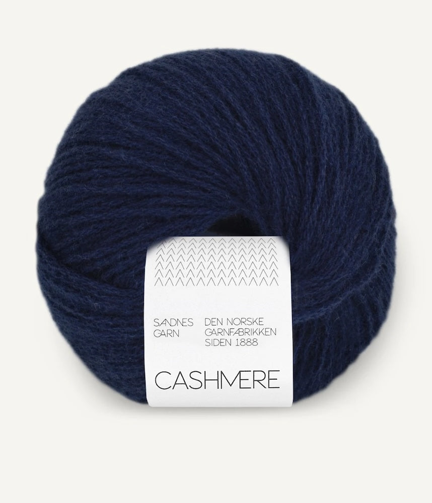 Sandnes Cashmere Farbe dark navy 5882