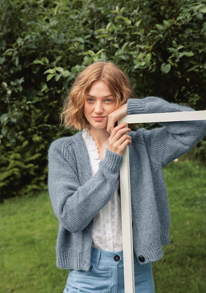 Noomi Jacket Double Sunday | classic cardigan made from Double Sunday and Tynn Silk Mohair by Sandnes Garn