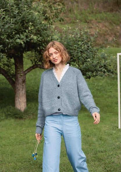 Noomi Jacket Double Sunday | classic cardigan made from Double Sunday and Tynn Silk Mohair by Sandnes Garn