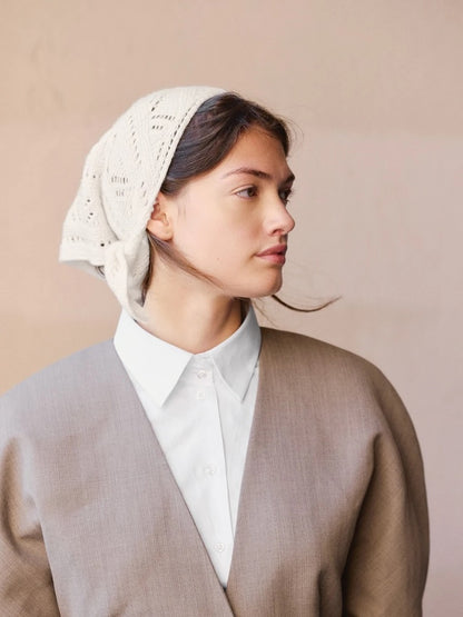 Petra Scarf | Lochmustertuch aus Cashmere von Sandnes Garn