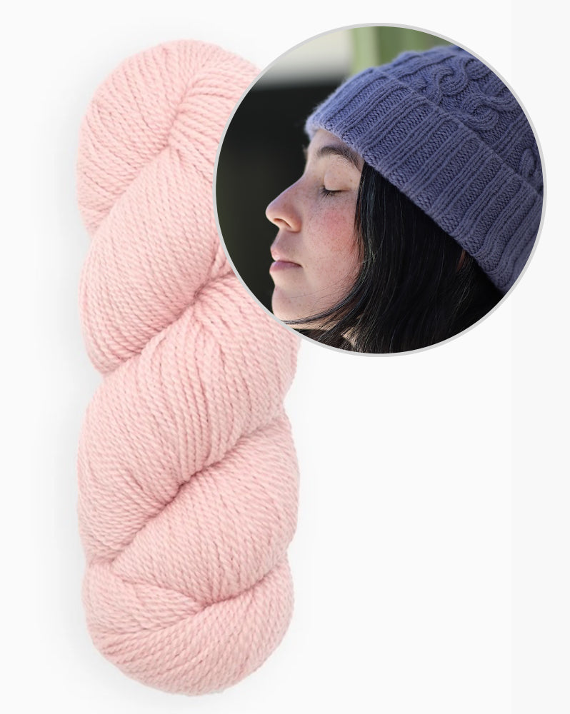 Sellwood Hat | mjukt flätmönster i Tynd från Woolfolk