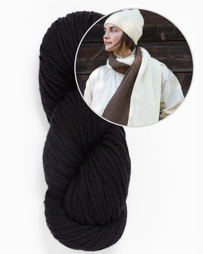 Smith Rock Scarf and Hat Set | passende Mütze und Schal aus Far von Woolfolk