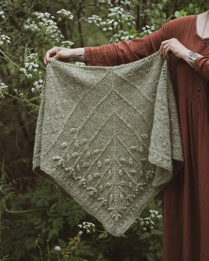Moorland Shawl | originally a beautiful shawl made from Plötulopi by Lopi Island