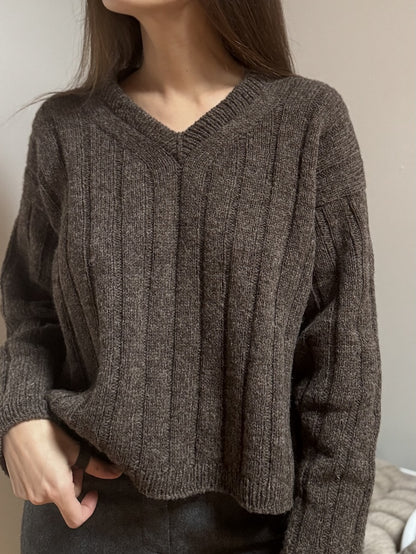 The Boston V-Neck | aus reinem Kaschmir mit Bio Cashmere 6/28 von Pascuali