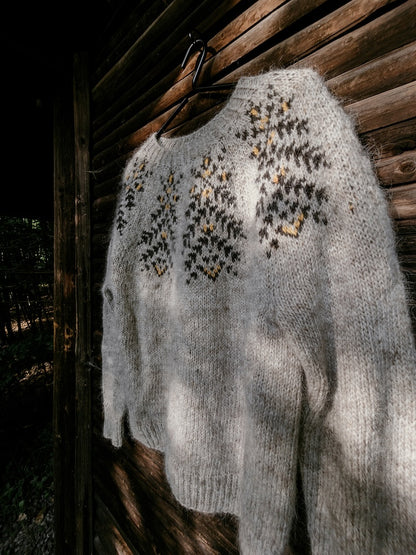First Light Sweater | wie Sonnenstrahlen am Morgen aus Lettlopi von Lopi Island