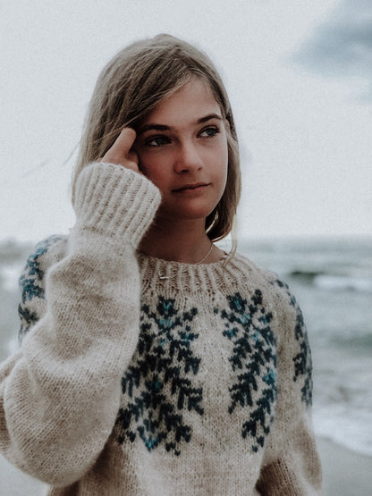 First Light Sweater | wie Sonnenstrahlen am Morgen aus Lettlopi von Lopi Island