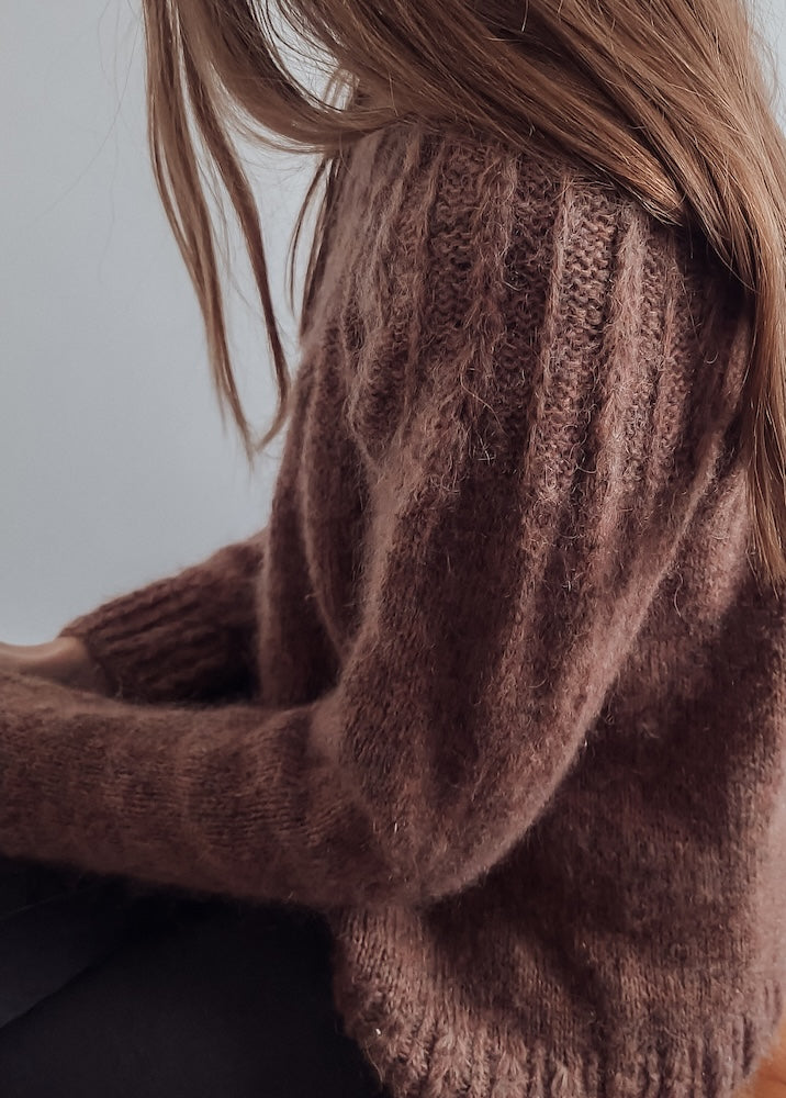 Ulvenknit Soft Spoken Sweater mit Plötulopi von Lopi Island und Tynn Silk Mohair von Sandnes Garn 6