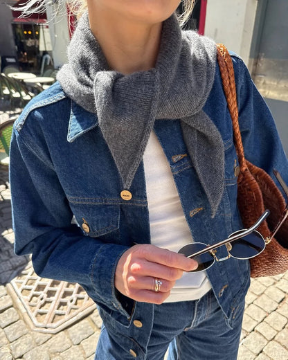 Bufanda Uma | pañuelo delicado y sencillo de cachemira de Classic Cashmere de Cardiff