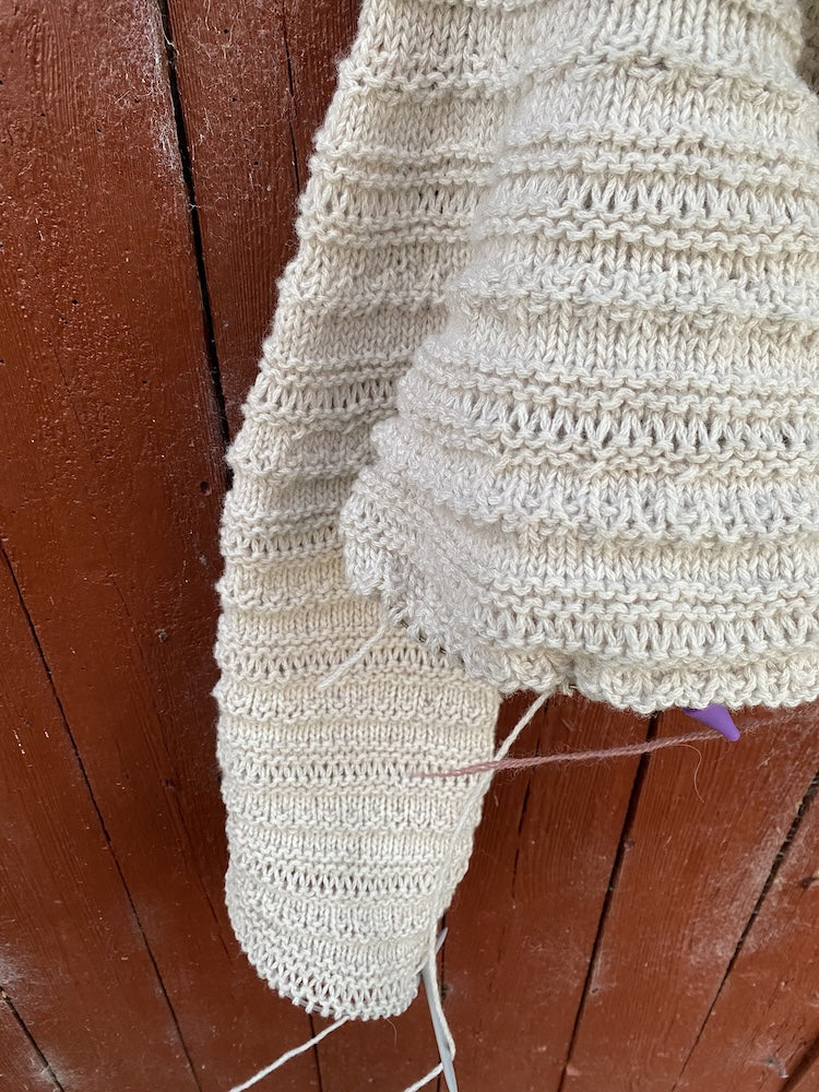 Vibely Strik Vestagoy Sweater mit Yak von Lang Yarns 4