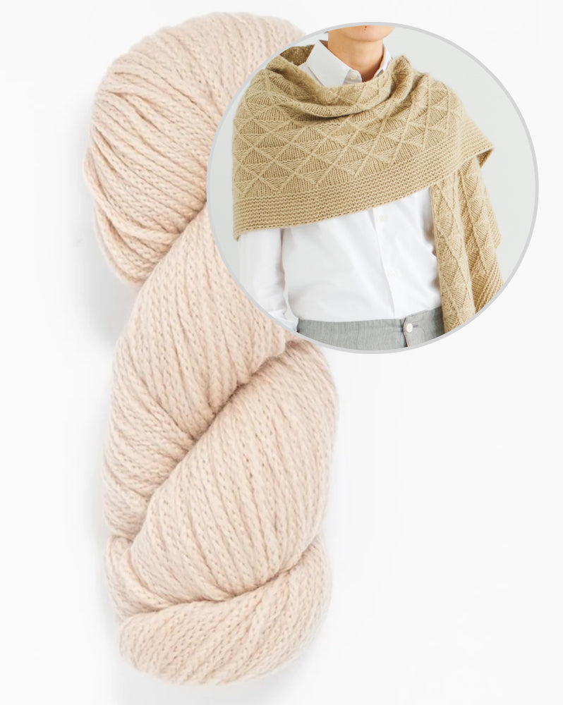 Void Shawl | weiches Diamantmuster aus Far von Woolfolk