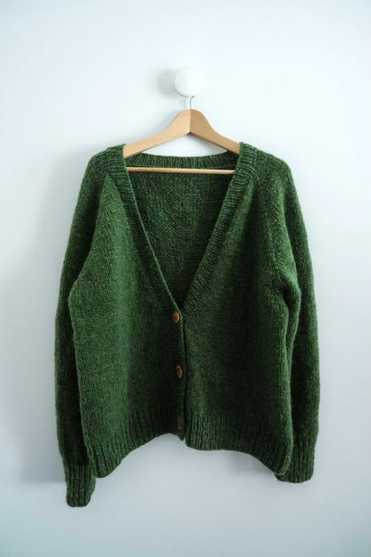 Ulvenknit Wayfarer Cardi V mit Double Sunday und Tynn Silk Mohair von Sandnes Garn 3