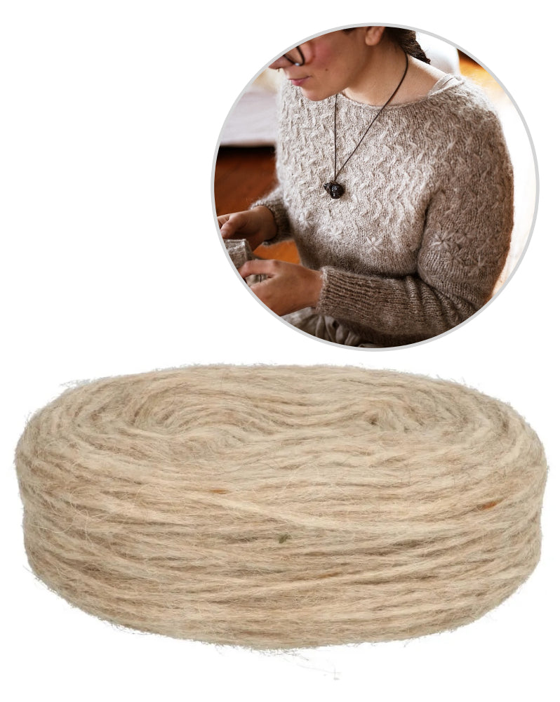 Wildflower Path | warmer Sweater mit zartem Blumenmuster aus Plötulopi von Lopi Island