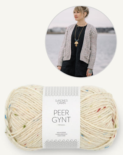 Winters Beach Cardi | robustes Zopfmuster aus Peer Gynt von Sandnes Garn