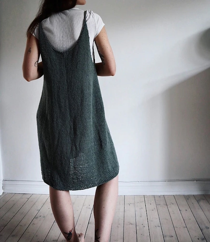 Witre Design Nordic Summer Dress mit Line von Sandnes Garn 6