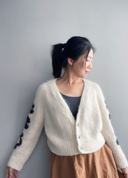 Nola Cardigan | ikonische Blütenärmel aus Le Coton & Alpaca von Biches & Bûches