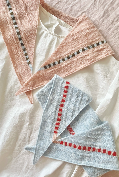 Edelweiss Scarf | zartes Farbmuster aus Le Petit Lambswool von Biches & Bûches