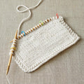 CocoKnits Colored Ring Stick Marker im Gestrick
