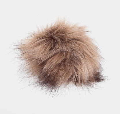 XXL faux fur pompom with snap fastener 