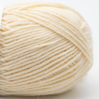 Edelweiss Alpaca 6-ply | warm sock yarn made from wool and alpaca