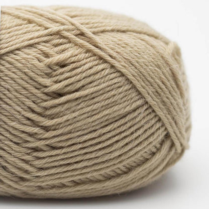 Edelweiss Alpaca 6-ply | warm sock yarn made from wool and alpaca