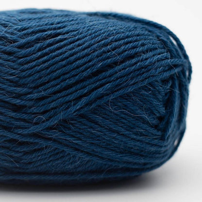 Edelweiss Alpaca 6-ply | warm sock yarn made from wool and alpaca