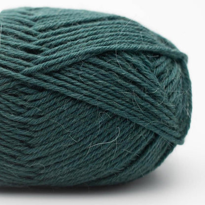 Edelweiss Alpaca 6-ply | warm sock yarn made from wool and alpaca