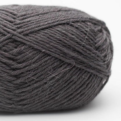Edelweiss Alpaca 6-ply | warm sock yarn made from wool and alpaca