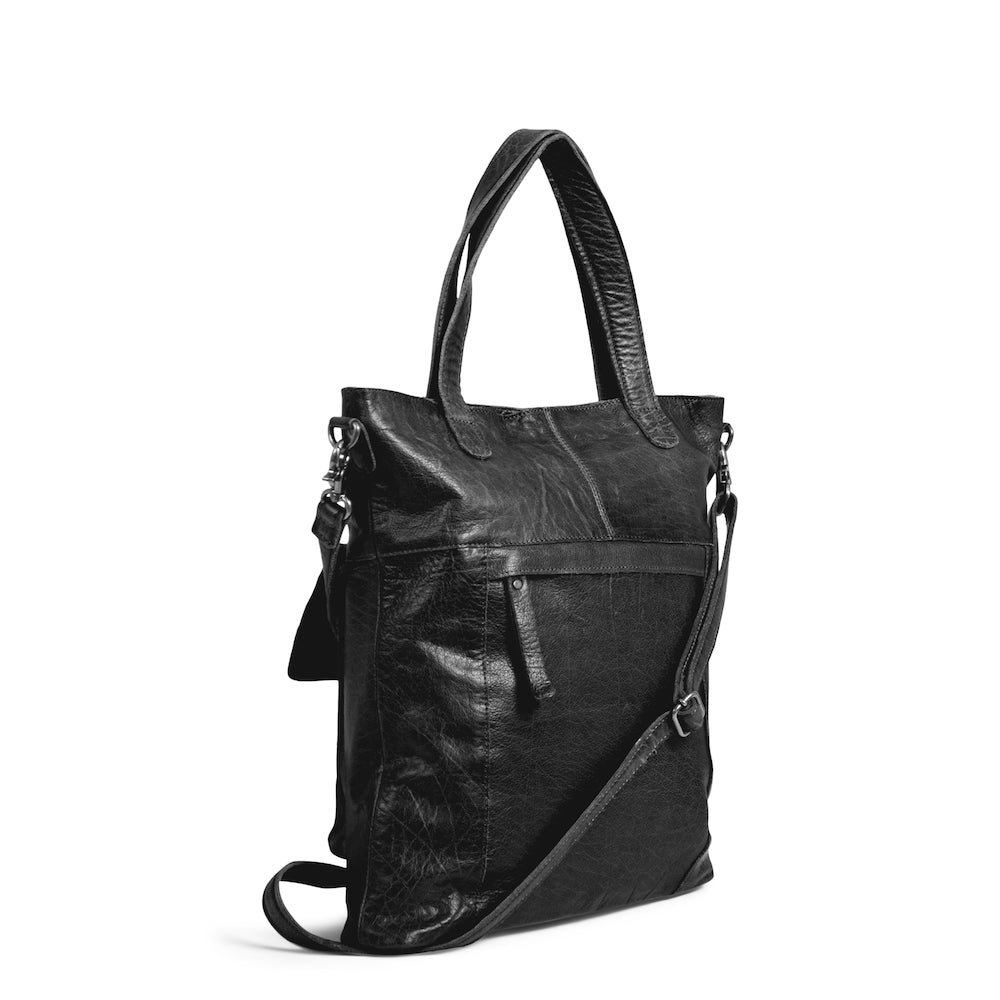 muud Arendal Stricktasche aus Leder Rückseite